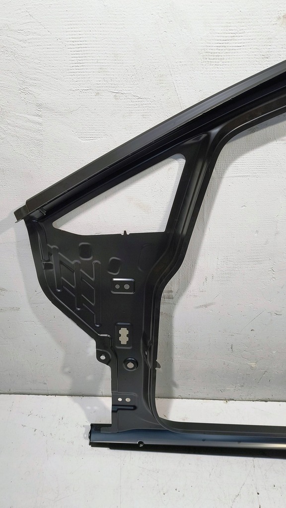 фото №9, Поріг блок двигуна обшивка правий перед volkswagen sportsvan 14-20 510