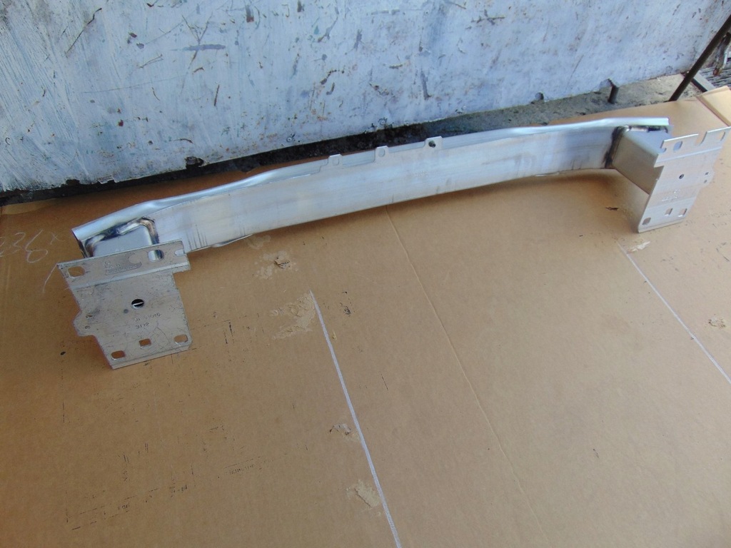 фото №11, Балка бампера перед audi a3 8v lift 8v4807109e