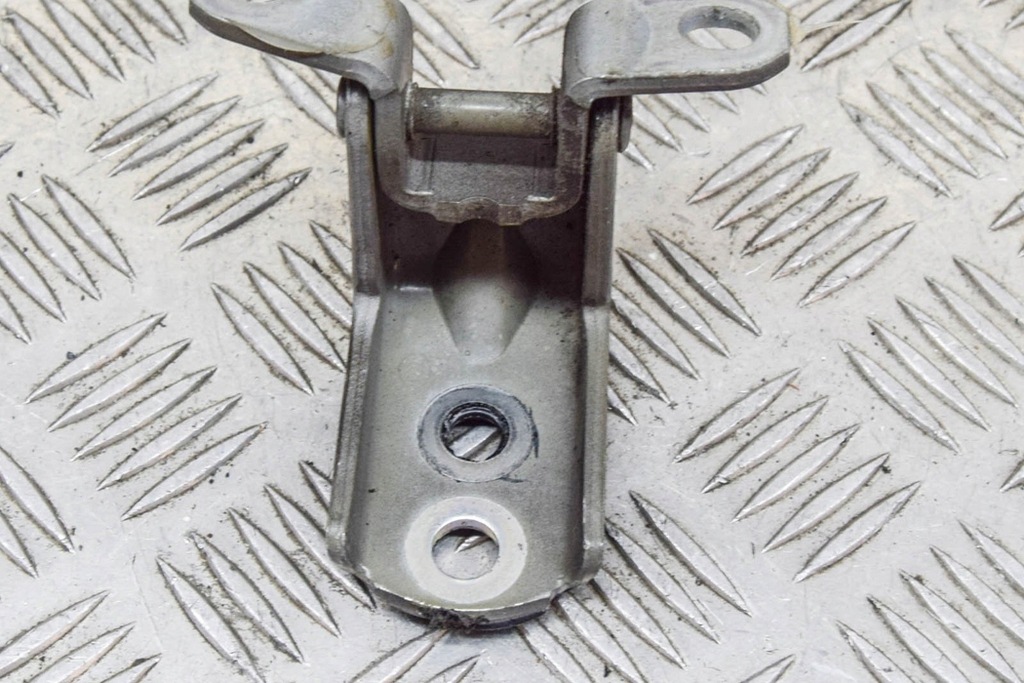 фото №6, Nissan leaf ze0 электрический верхний петля дверь передних левых 2014