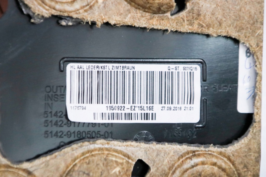 фото №6, Bmw 5 f07 gt обшивка оббивка двері лівий задня підсвітка шкіра zimtbraun