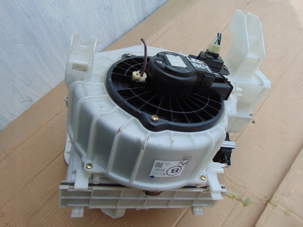 фото №1, Отопитель кондиционера вентилятор subaru legacy
