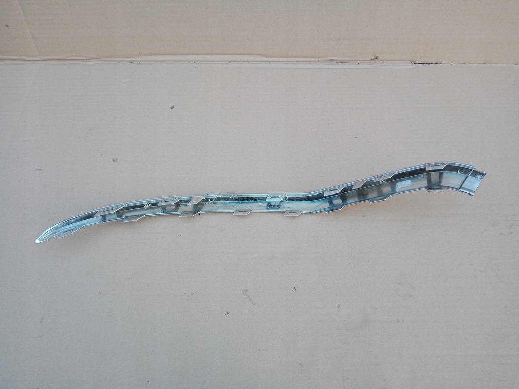 фото №4, Vw t-roc права молдинг хром бампера перед 2017r-