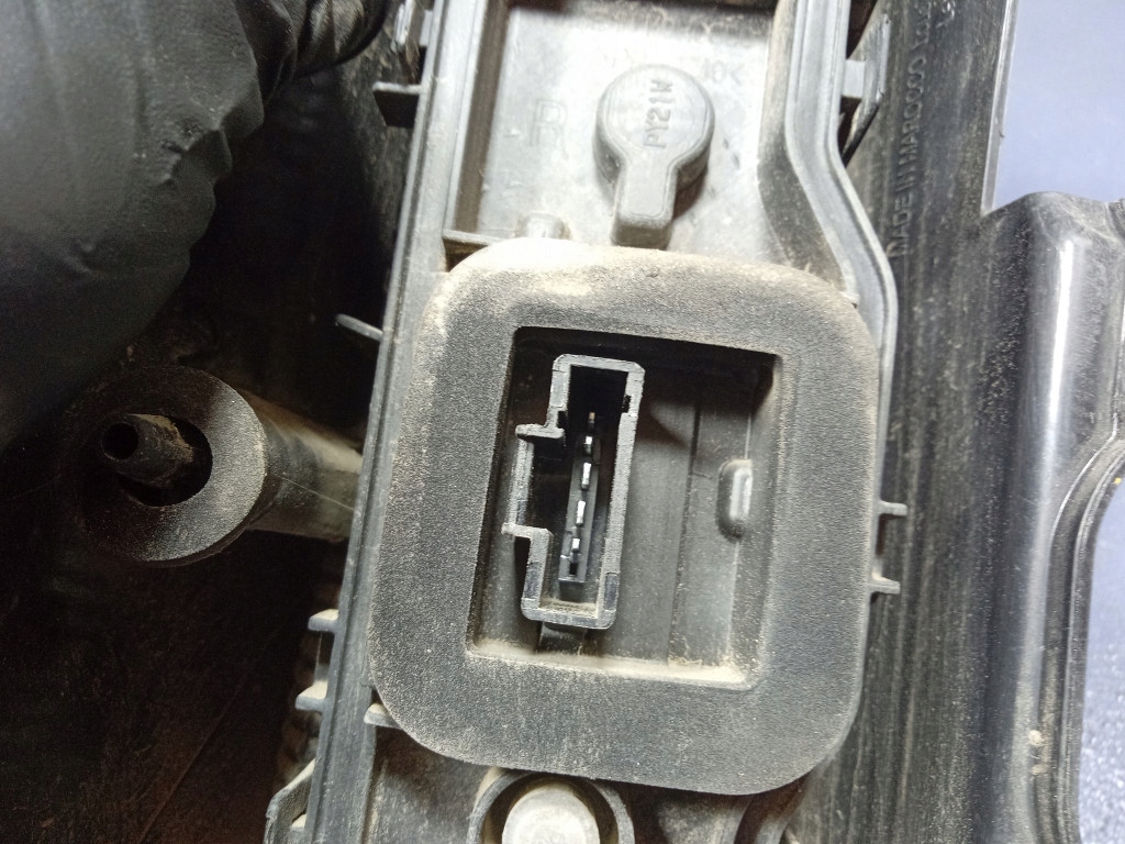 фото №7, Dacia dokker lift лампа задня права задня 265509604r