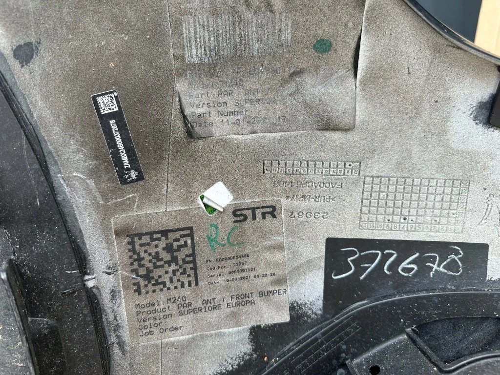 фото №8, Бампер maserati mc20 оригинал перед