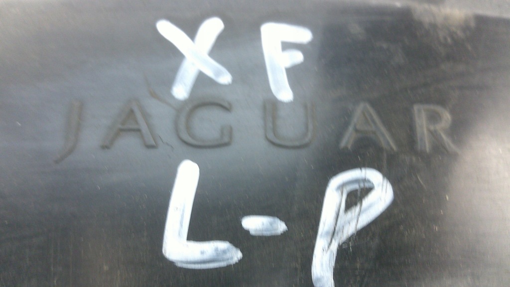 Подкрылок передние jaguar левая 8x23-166563-ae в Украине