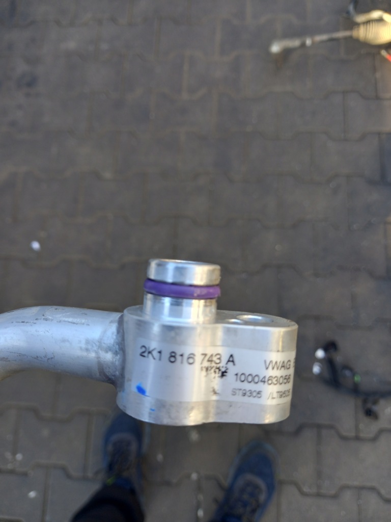 фото №4, Vw caddy 2k5 трубка шланг кондиціонера 2k1816743a