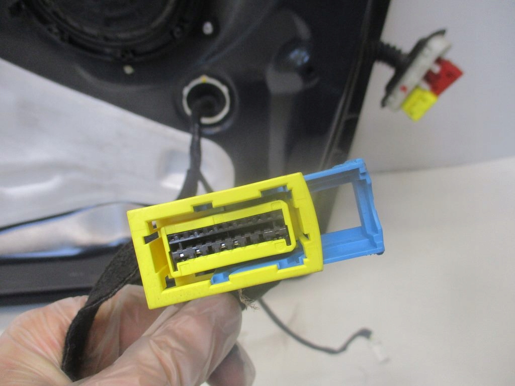 фото №14, Двері лівий перед ktga peugeot 3008