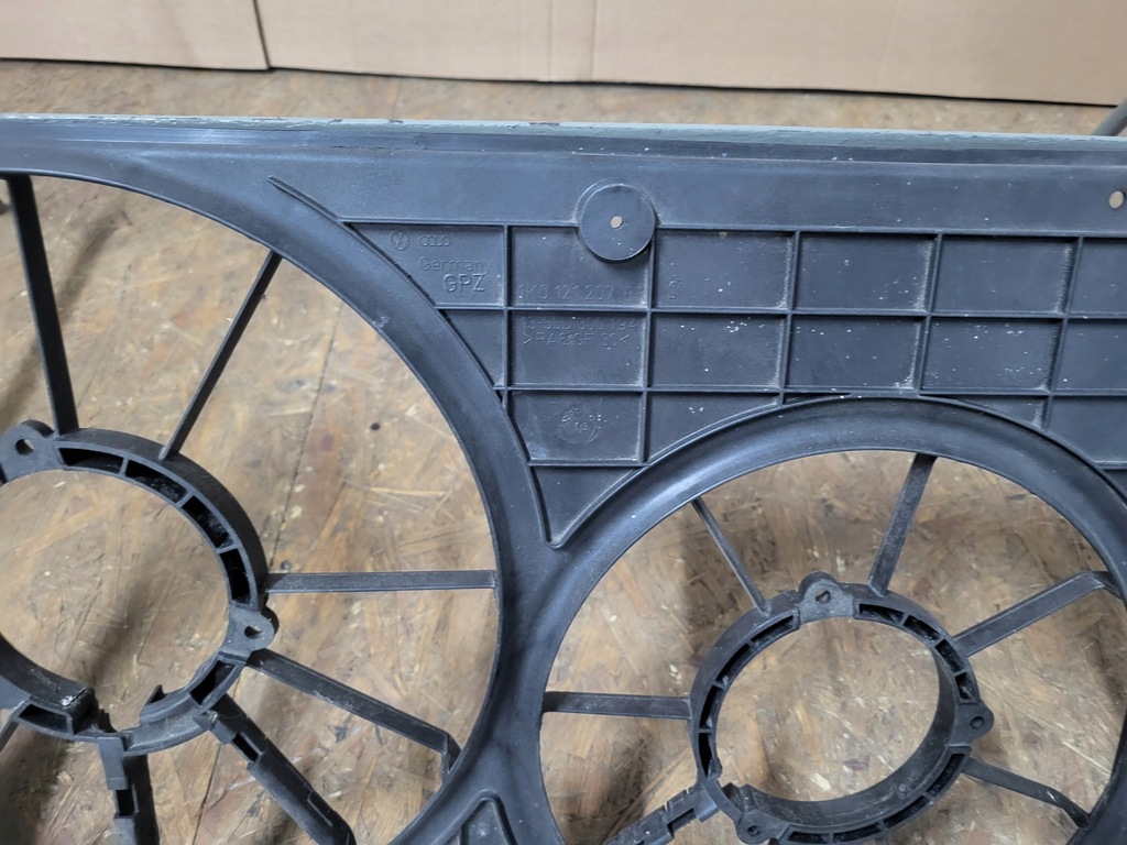 фото №7, Vw golf vi 6 touran корпус вентилятора радиатора