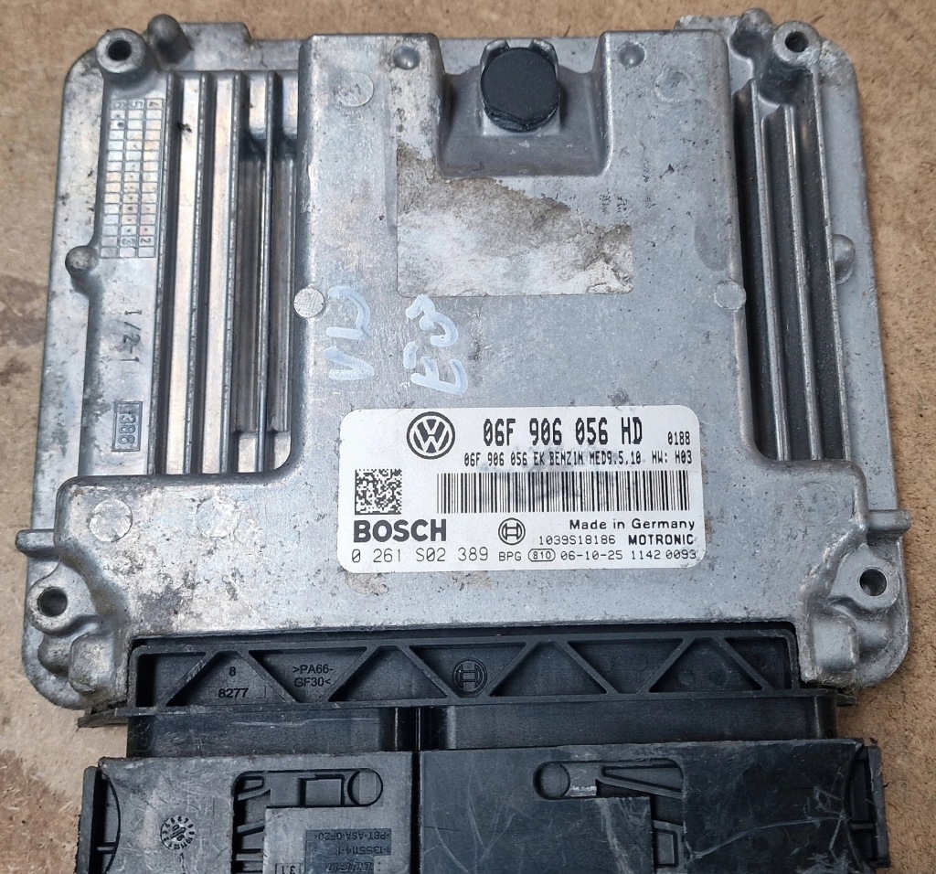 фото №1, Бортовой компьютер двигателя vw eos 06f906056hd