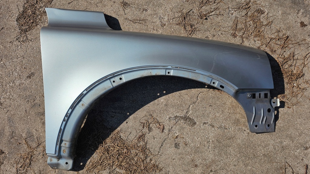 фото №1, Volvo xc90 i крыло правый перед передний 03 456-46