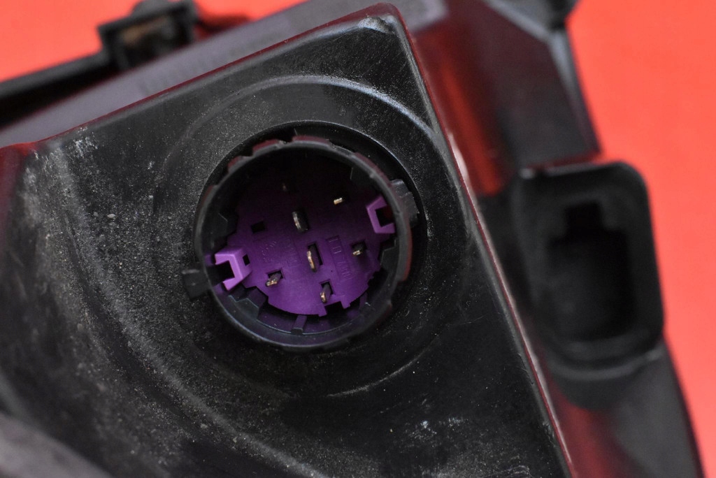 Фара правий ліхтар перед європа  0520868380e fiat fiorino 3 3 рестайлінг  08-21 Недорого