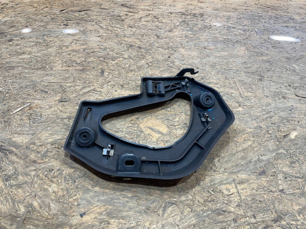 фото №10, Renault zoe 12-19 напрямна кронштейн кронштейн бампера правий перед передній