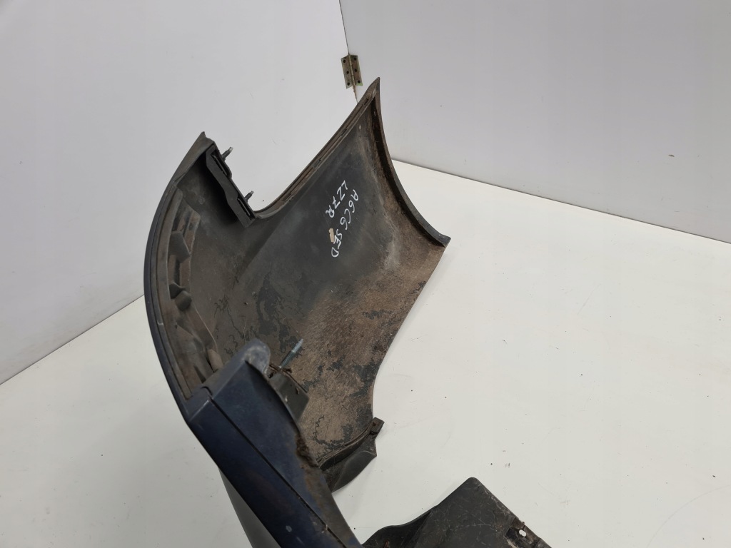 фото №10, Audi a6 c6 sedan бампер задняя задний lz7r