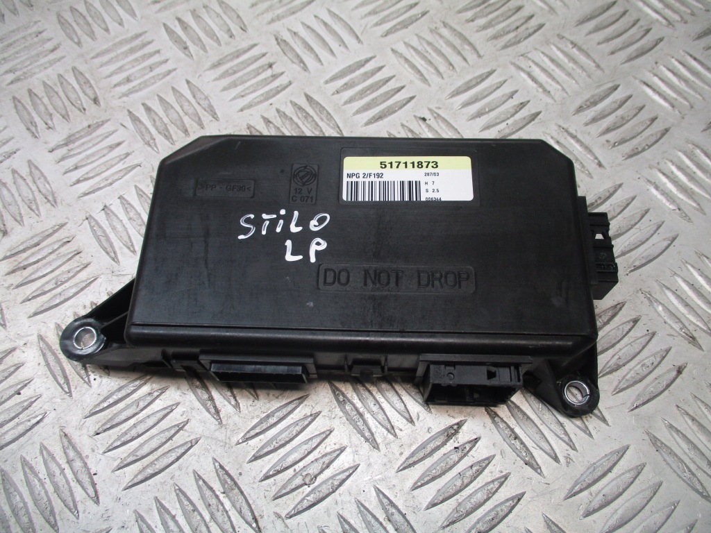 фото №1, Модуль блок управления дверь левый перед fiat stilo 51711873