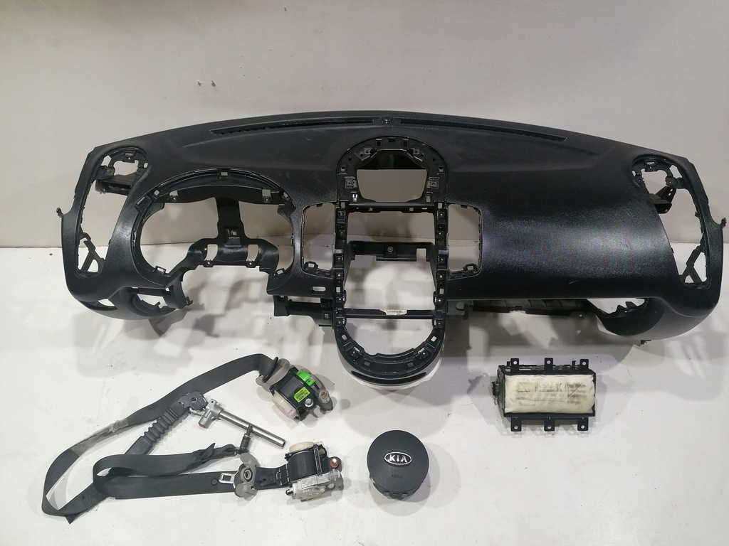 фото №1, Kia soul 1 i приборная панель консоль подушка безопасности подушки безопасности ремни