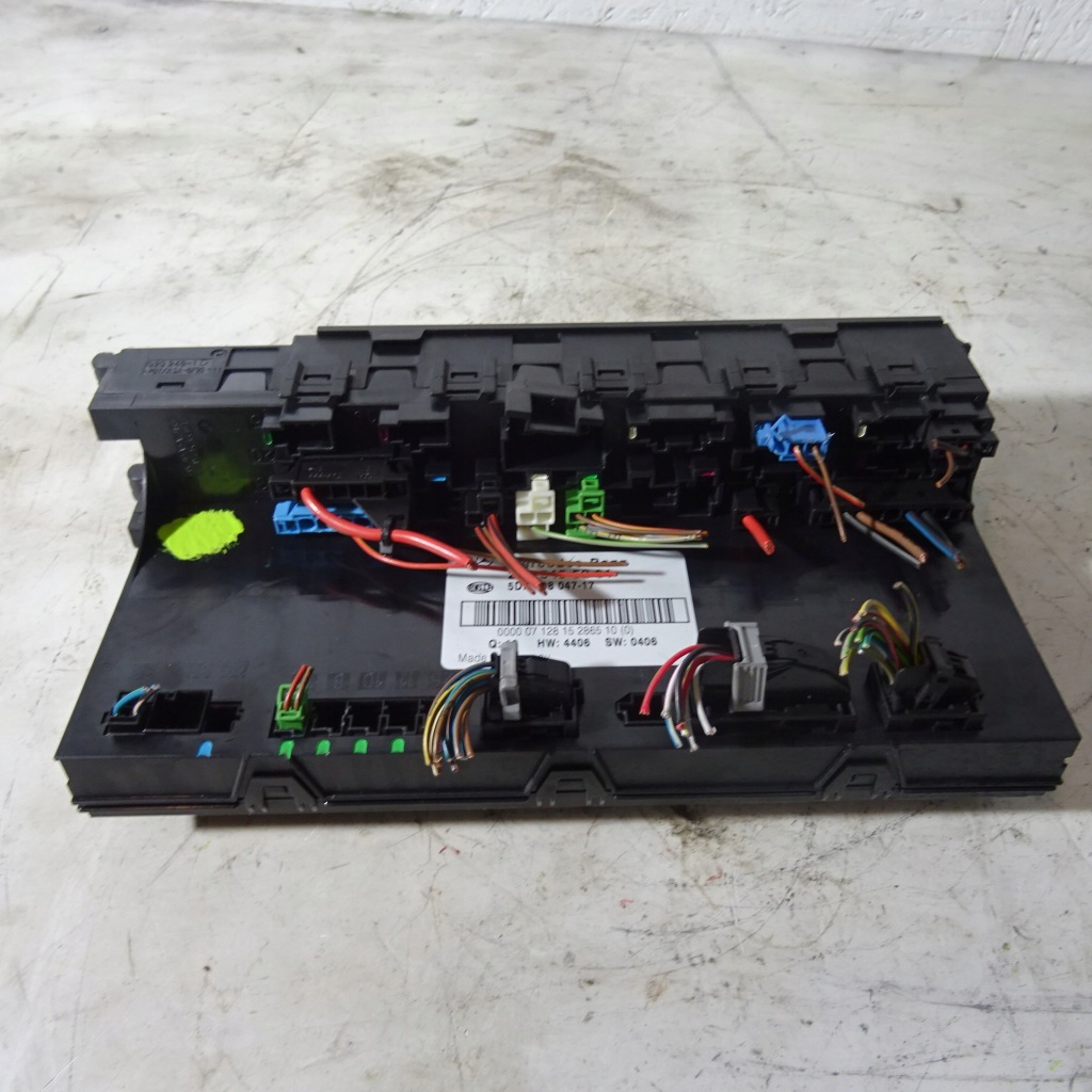 фото №2, Mercedes cls c219 модуль sam 2115455201