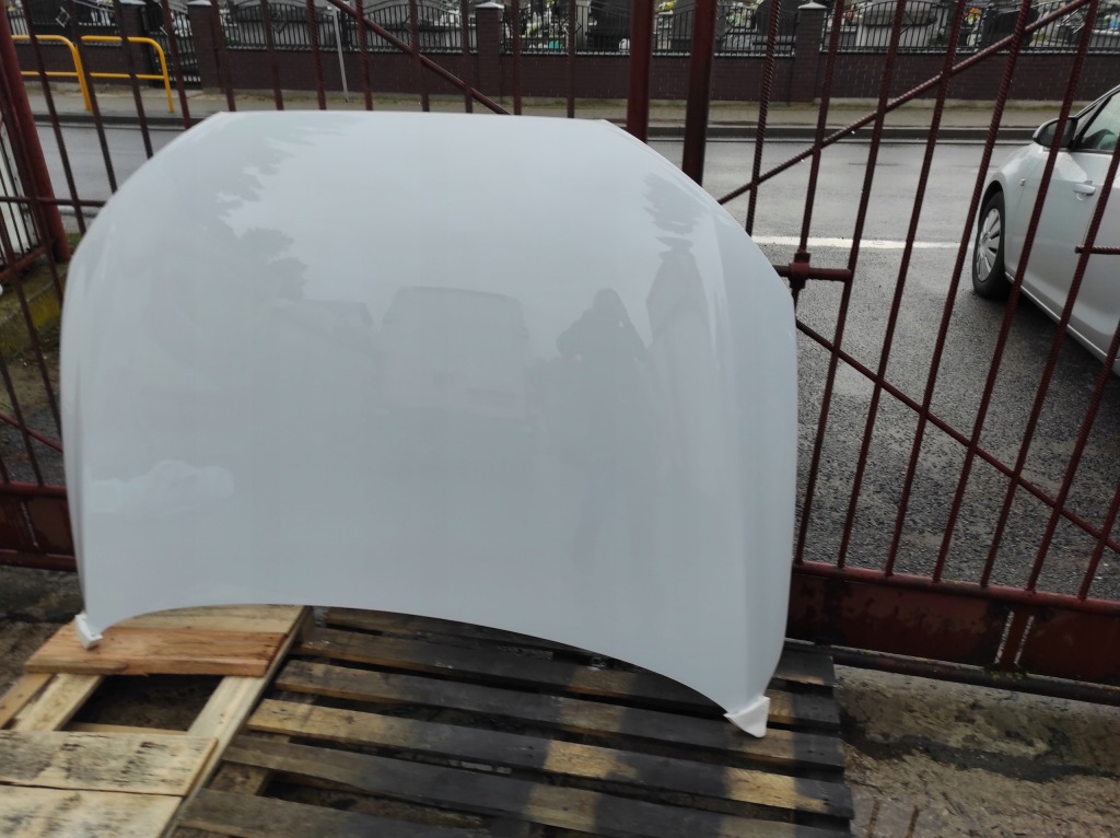 Купити Капот кришка двигуна audi q3 lb9a сталь 2011-2015
