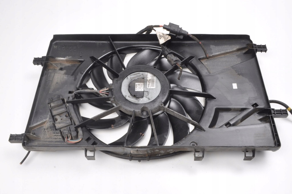 Opel zafira c astra j iv 2.0 cdti 165km вентилятор радиатора воды 16452787 Недорого