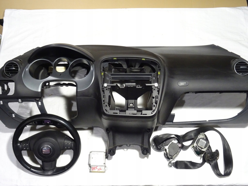 фото №1, Панель приладів подушки безпеки ремені перед seat altea toledo iii 3