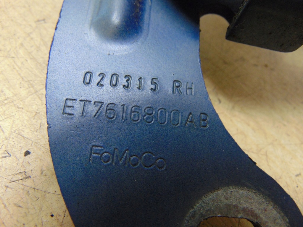 фото №13, Петля капот правий ford transit courier 2014-