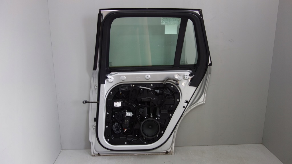 фото №4, Volvo xc90 двері праве задні