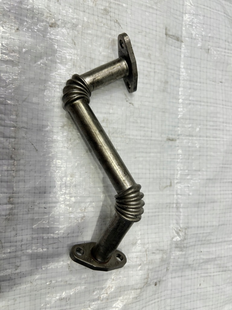 Купить Fiat alfa romeo lancia jeep шланг трубка масла турбины 55199849