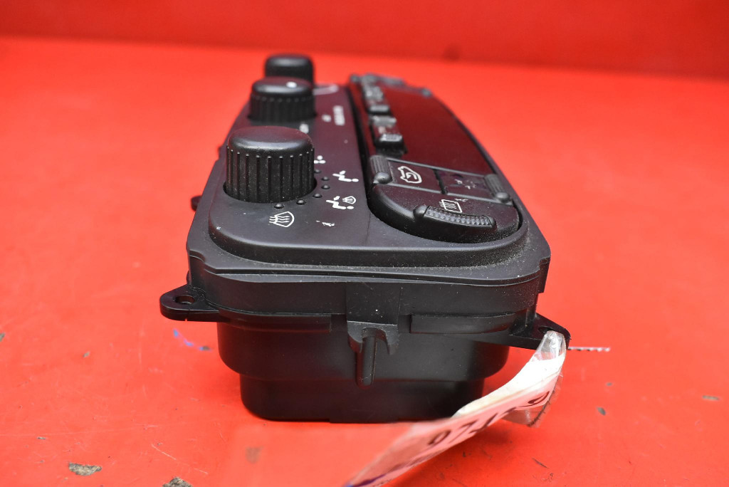 фото №9, Панель управление обдув кондиционер p05005004ak chrysler grand voyager 4 iv