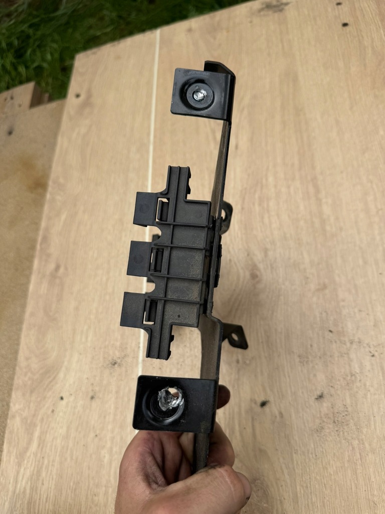 фото №1, Кронштейн skoda octavia iii 5q0907411b