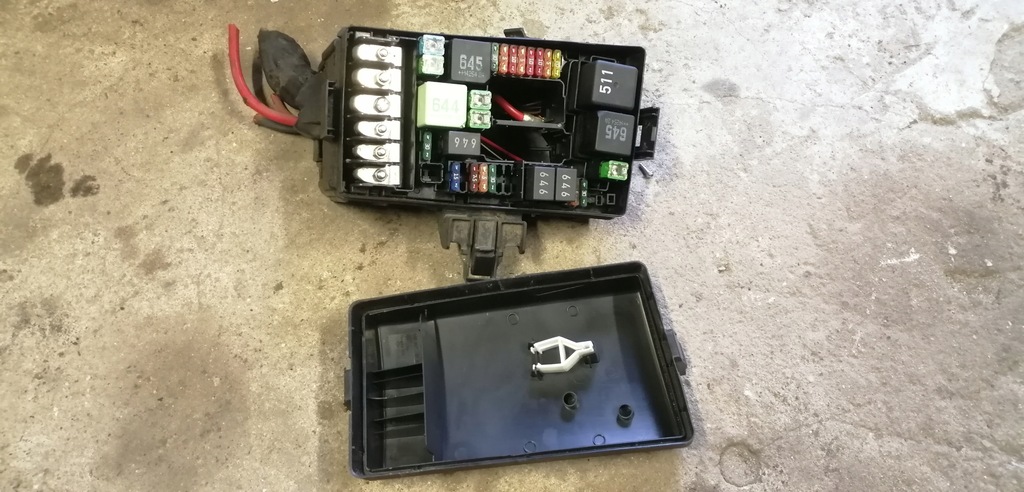 фото №1, Seat leon iii 1.6 tdi корпус запобіжників