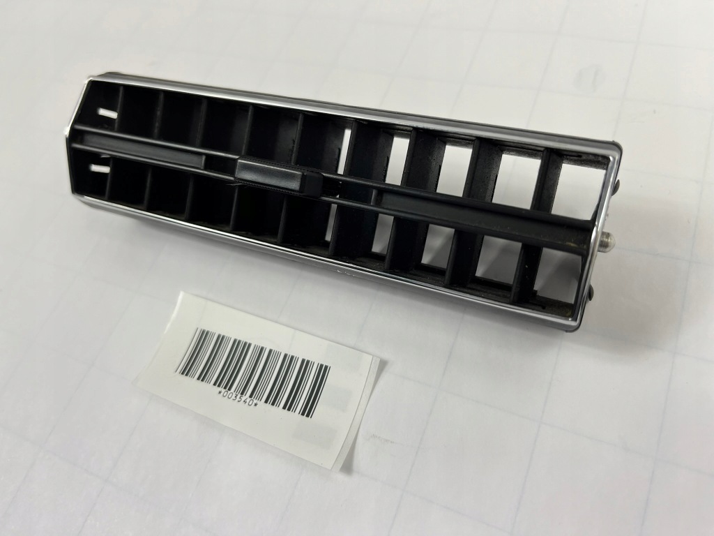 фото №7, Средняя решётка обдув панель приборная консоль mercedes w126 1268310330