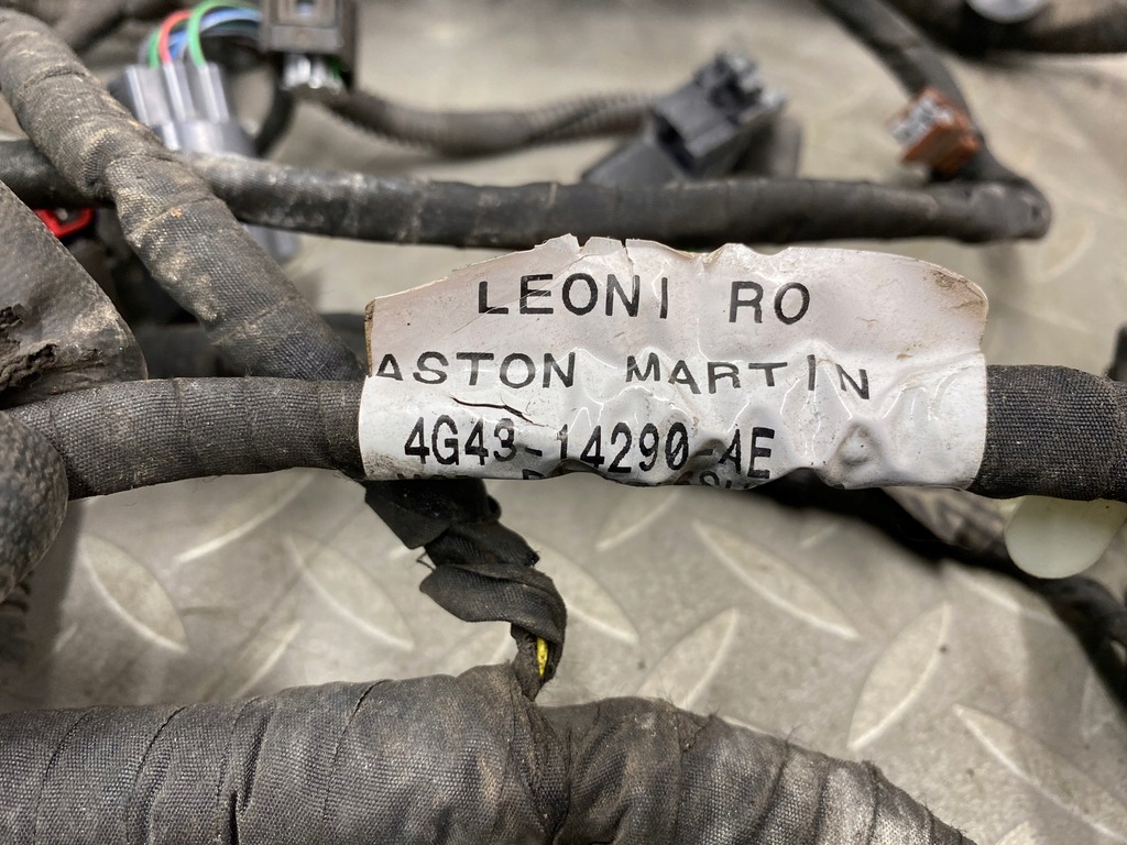фото №6, 4g43-14290-ae жгут отсек двигателя aston martin db9 5.9 v12 комплектная