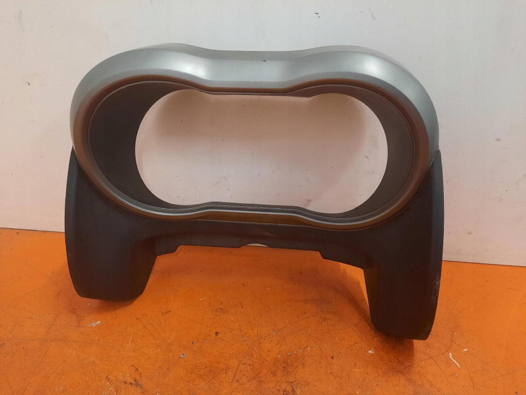 фото №1, Nissan note e11 05-09 рамка защита спидометра