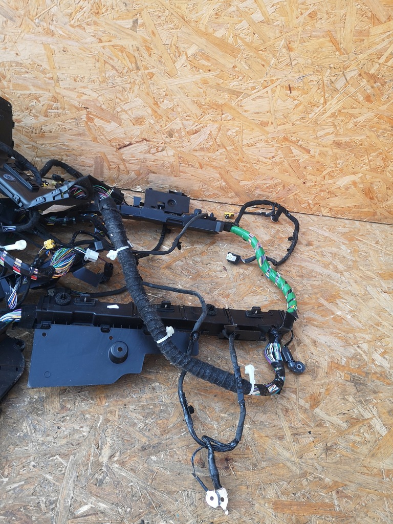 фото №5, Kuga mk3 електропроводка салону сидіння підігрів