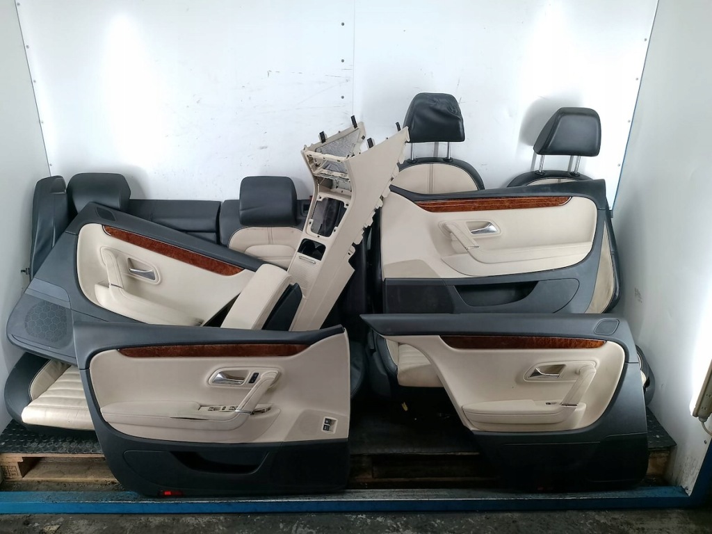 фото №1, Сиденья заднее сиденье обшивки кожа комплект vw passat cc