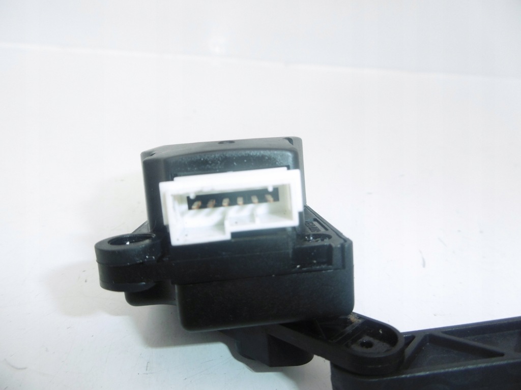 фото №6, Behr 38247 моторчик керування обдув