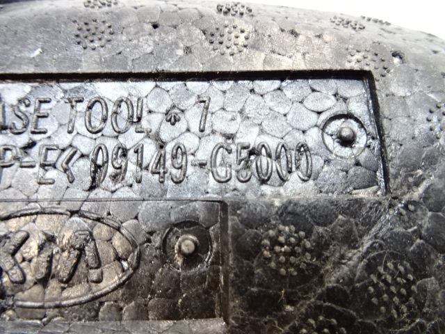 фото №6, Kia niro вкладыш колеса запасного домкрат ключ 09149-g5000