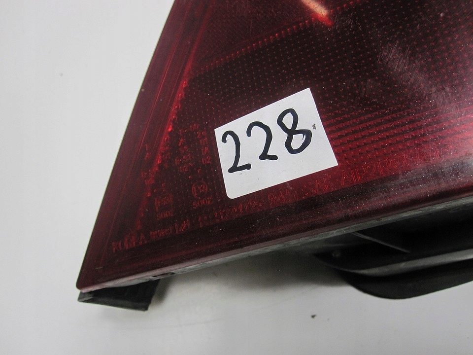фото №4, Лампа задняя правая hyundai sonata iii 97r 228