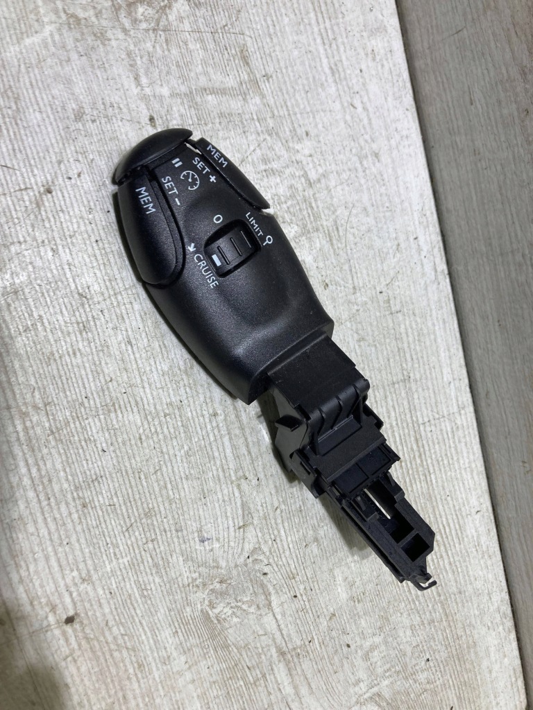 фото №1, Citroen c3 aircross 2021 переключатель круиз-контроль