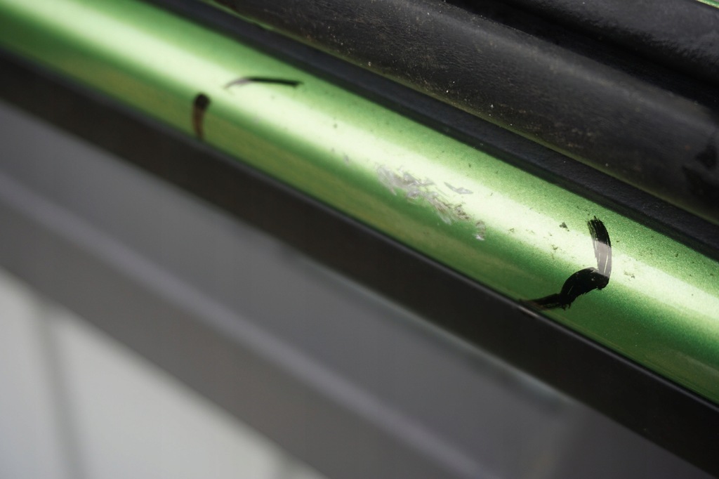 фото №11, Hyundai i20 i дверь правое передние tk зелёные стекло 2010rok