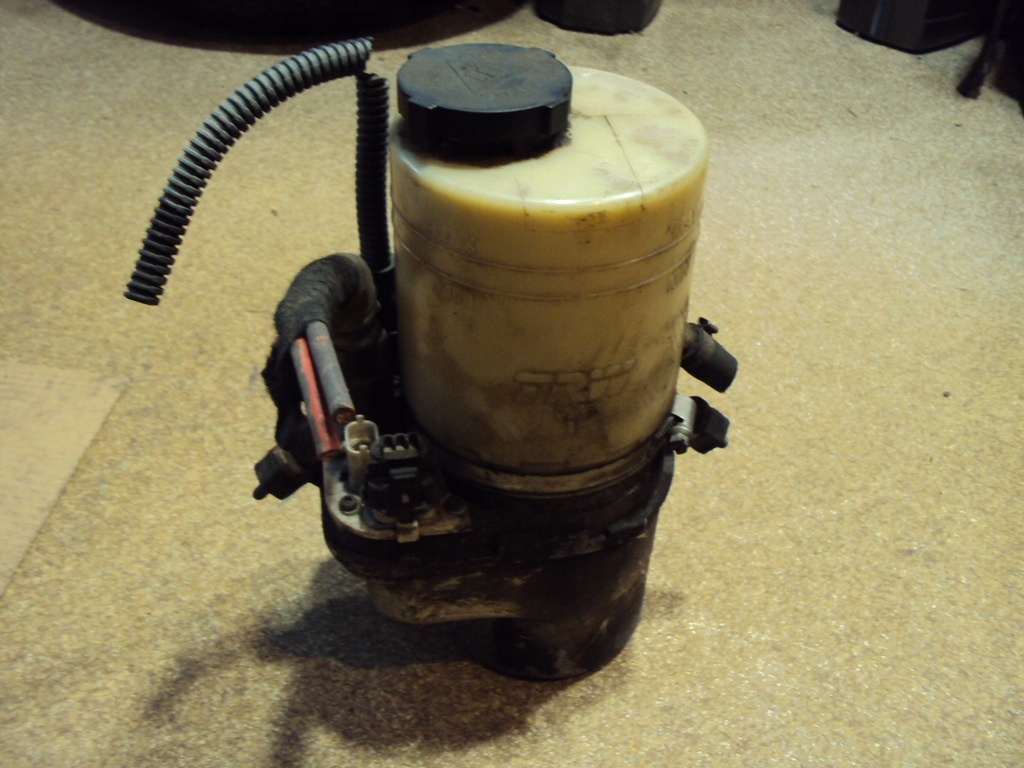 фото №1, Насос усилителя opel vectra c pod над колесом