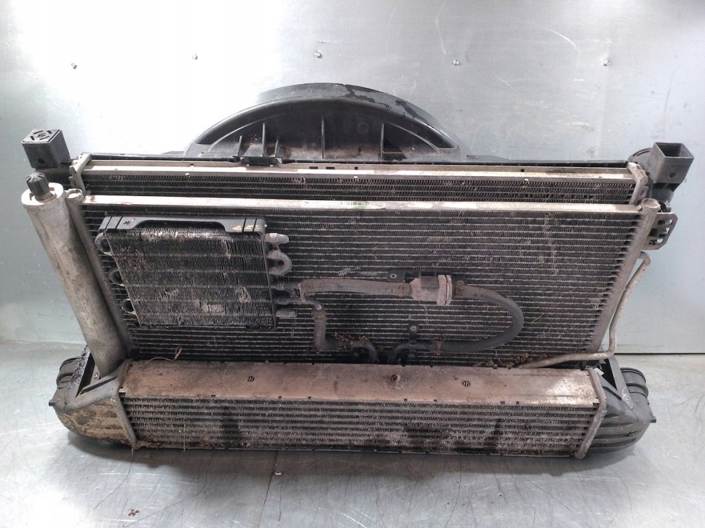 Набор радиатор woda кондиционер intelcooler вентилятор mercedes w203 a2035000654 Доставка