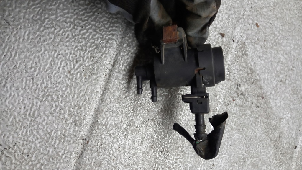 фото №1, Электроклапан renault laguna 1.9dci 02r