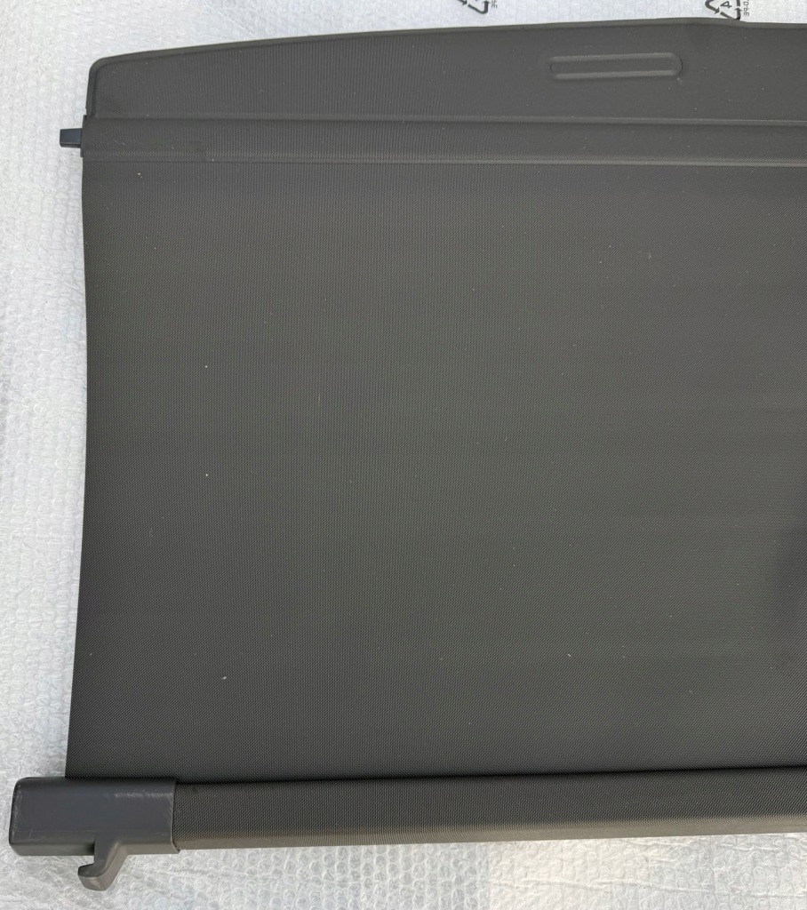 фото №1, Шторка задняя багажника vw t5 lift t6 multivan 2011 rok