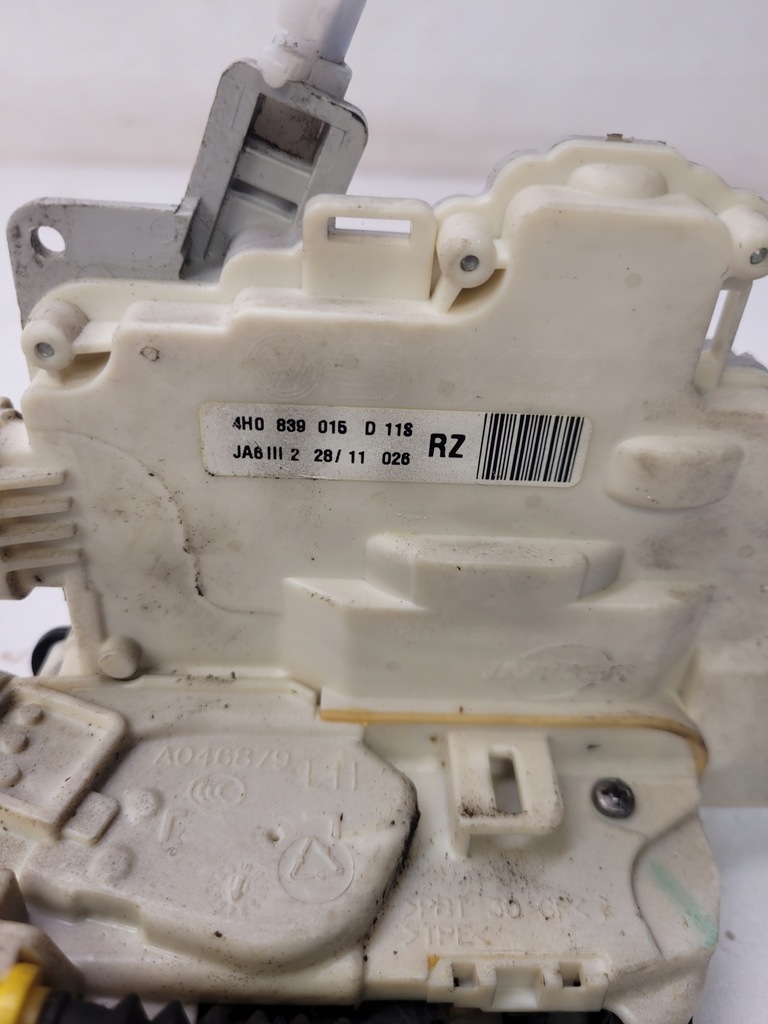 фото №8, Audi a8 4h d4 2013 замок двері 12pin лівий задня 4h08