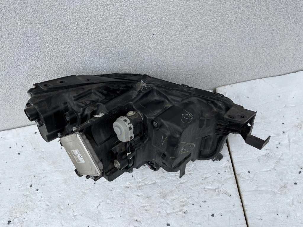 Фара ліва mazda cx30 full led 14 pin dgj1-51040 Оригінал