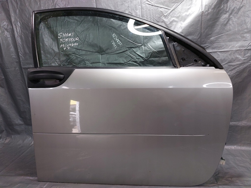фото №1, Двері правий перед smart forfour i