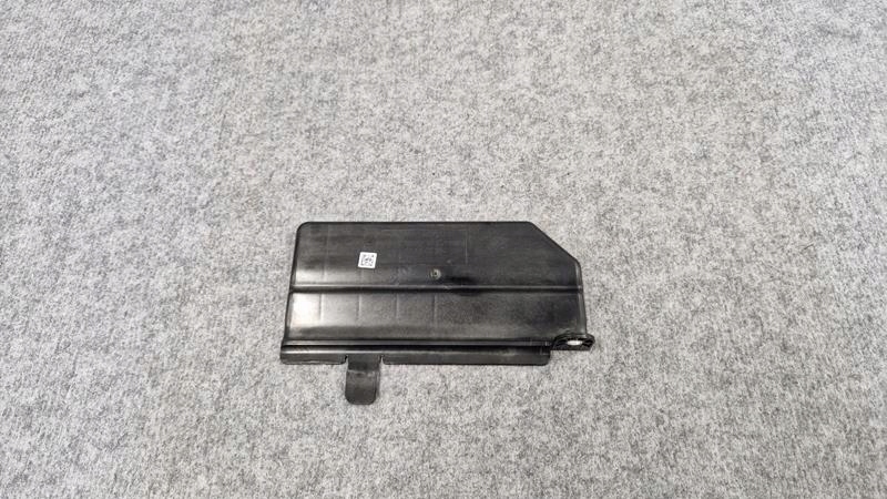 фото №1, Porsche 911 992 992907577 защита модуля задняя оригинал