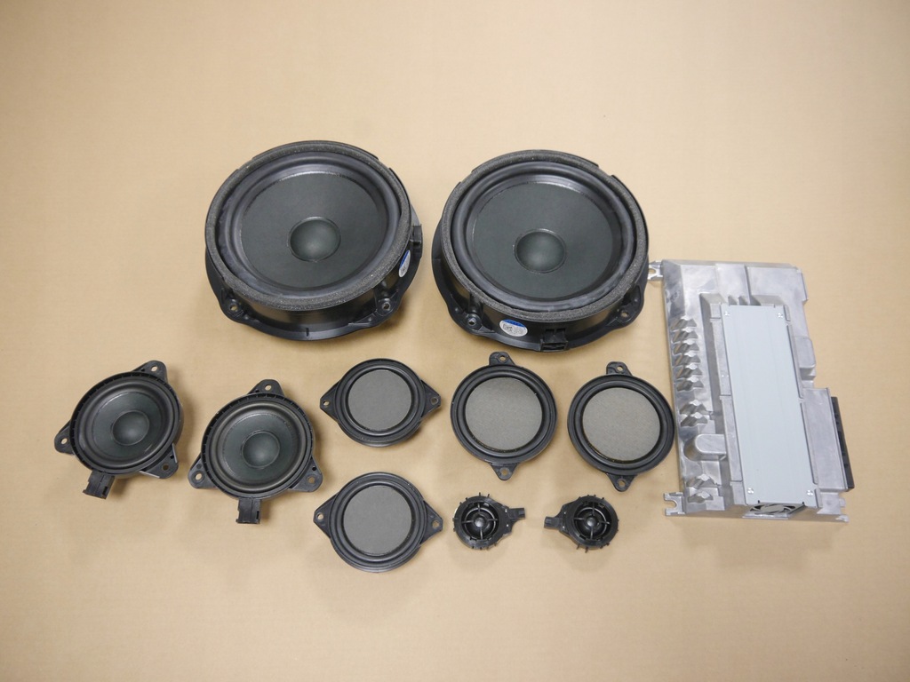 фото №1, Audi a1 82a динамик bang olufsen