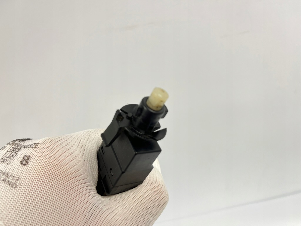 Датчик стоп-сигнал выключатель кнопка света стоп mercedes w124 w201 0015450109 Киев