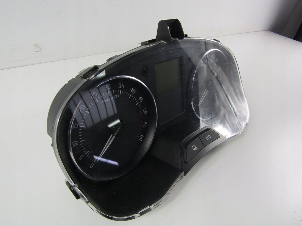 фото №9, Skoda fabia ii 5j счетчик приборы 1,6tdi механическая коробка передач 5j0920810d